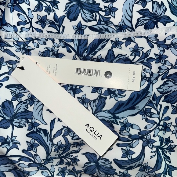NEW AQUA Athletic Printed Leggings - Picture 5 of 6